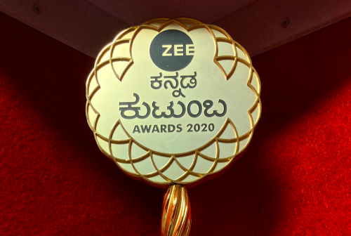 Harivu Creations bagged the 2020’s Best Dubbed Serial award for Mahanayaka from Zee Kannada